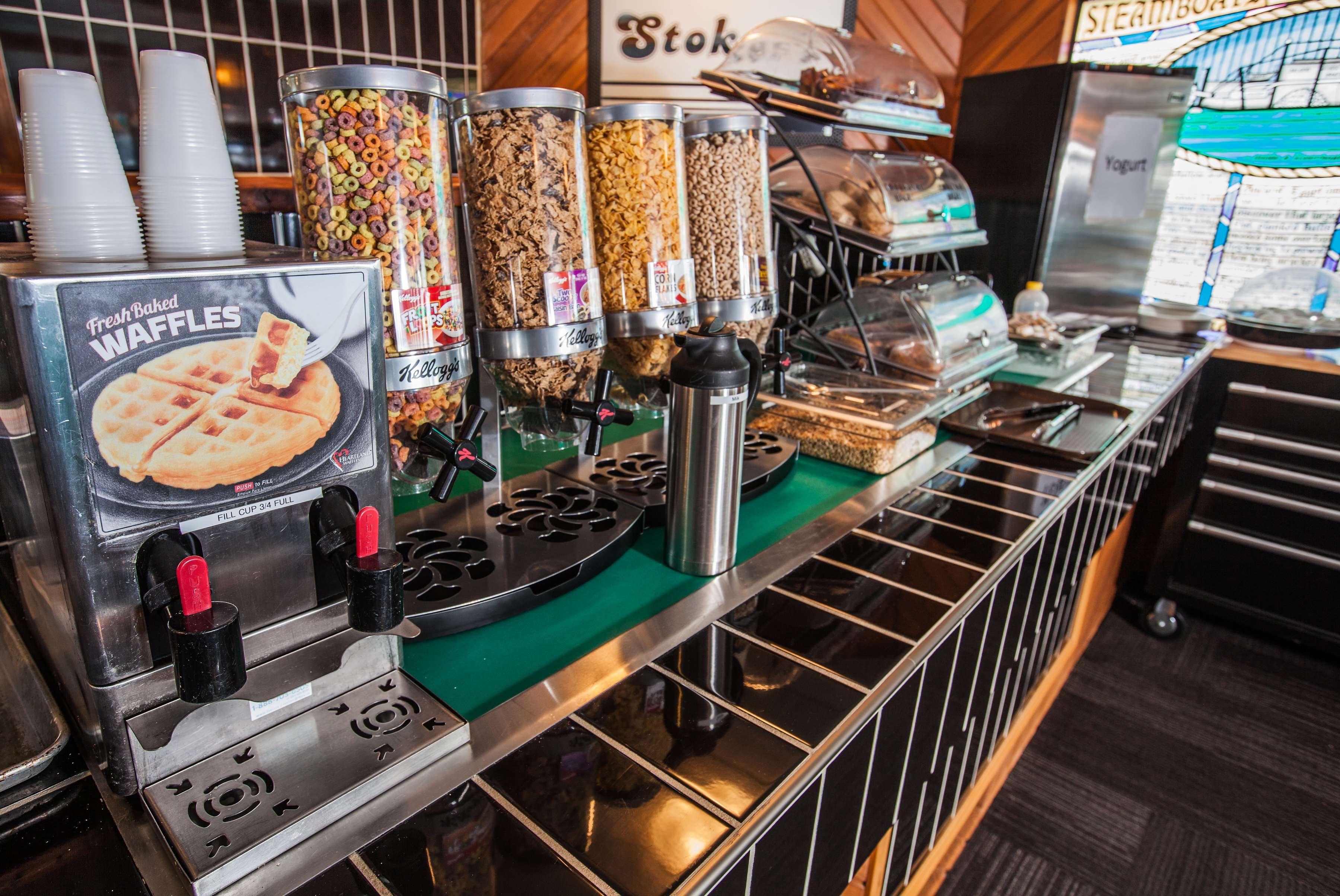 Stoke Hotel Surestay Collection By Best Western Revelstoke Εξωτερικό φωτογραφία