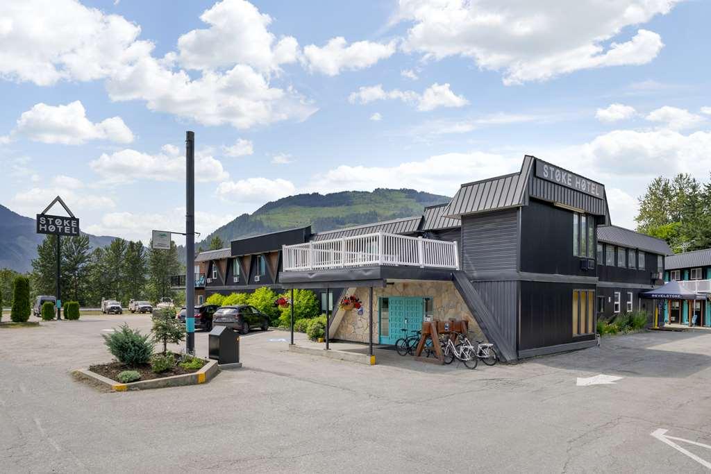 Stoke Hotel Surestay Collection By Best Western Revelstoke Εξωτερικό φωτογραφία