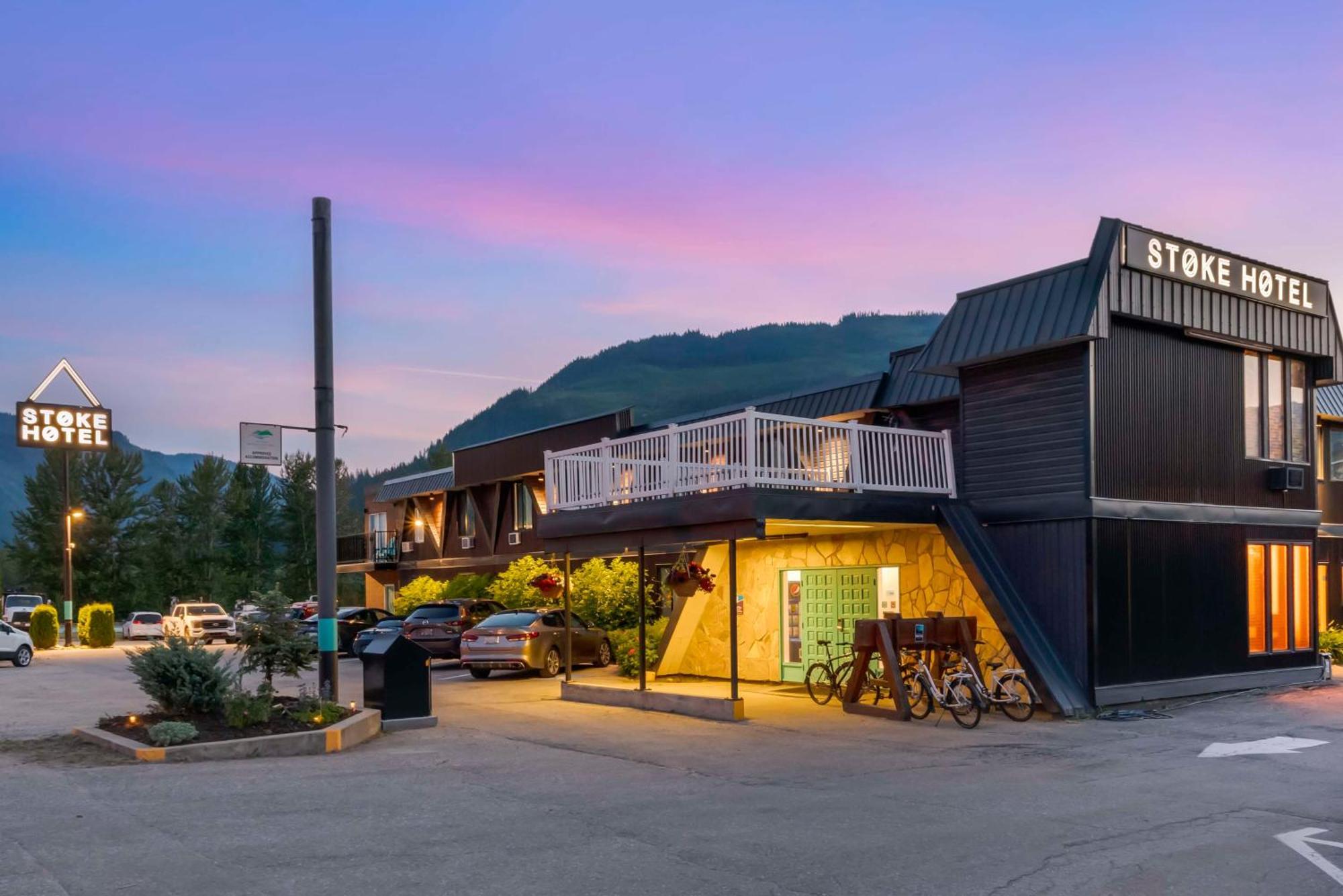 Stoke Hotel Surestay Collection By Best Western Revelstoke Εξωτερικό φωτογραφία