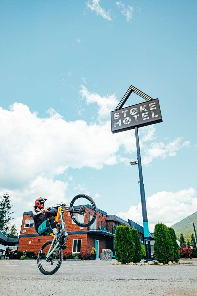Stoke Hotel Surestay Collection By Best Western Revelstoke Εξωτερικό φωτογραφία